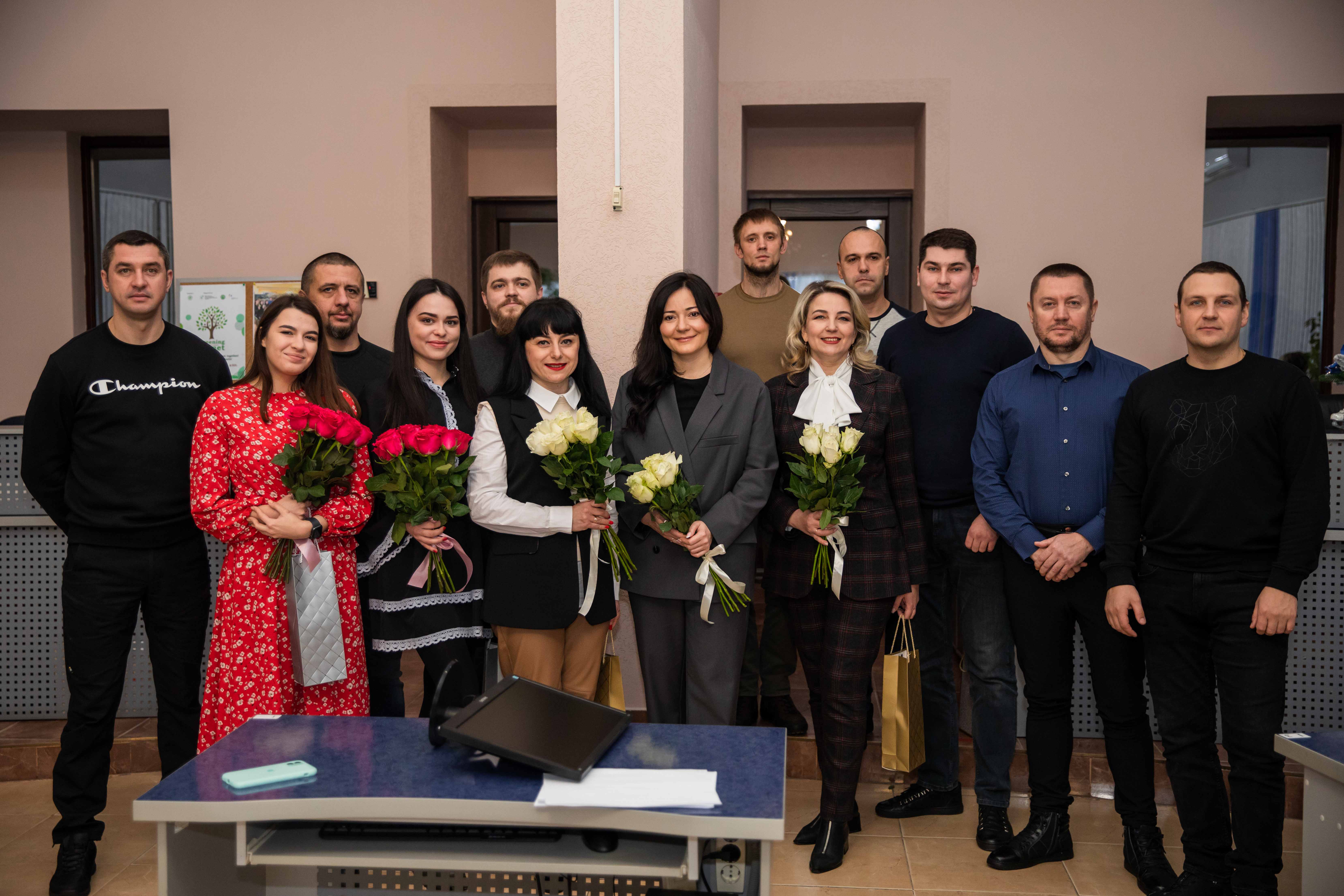 Вручення сертифікатів працівникам ГУНП в Запорізькій області